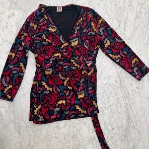 Anne Klein Black and Red Pattern Top